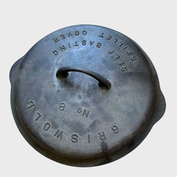 Griswold #8 Cast Iron Vintage High Dome Skillet Lid – Fully Marked - Picture 4 of 5